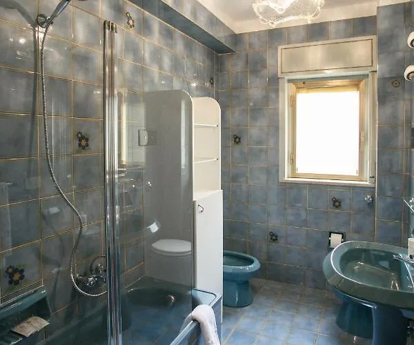 Ginevra Чефалу